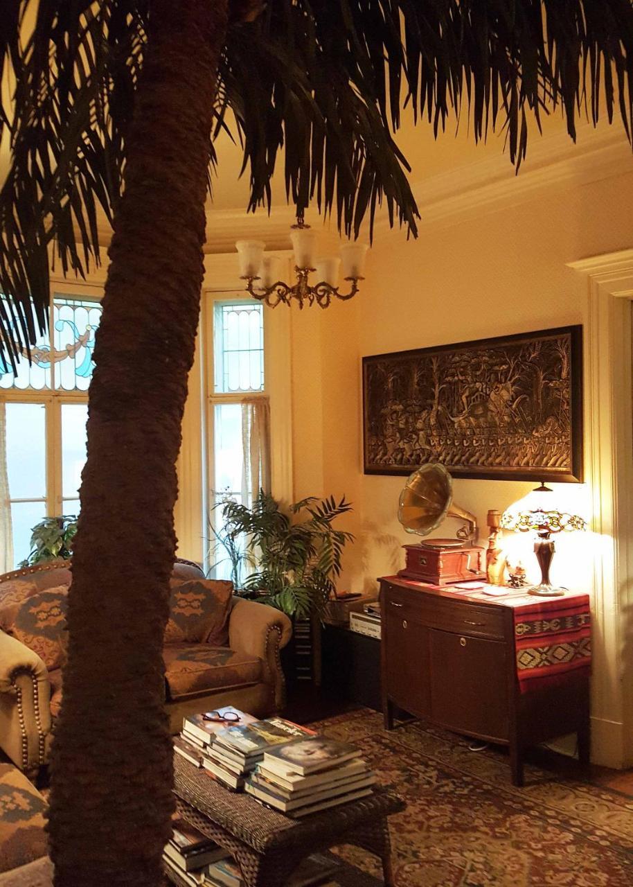 Auberge King Edward Bed And Breakfast Отава Екстериор снимка